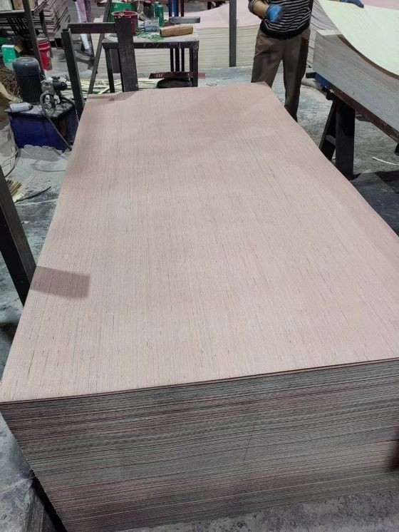 1.2MM To 3mm Plywood Special For Laminate Melamine Paper