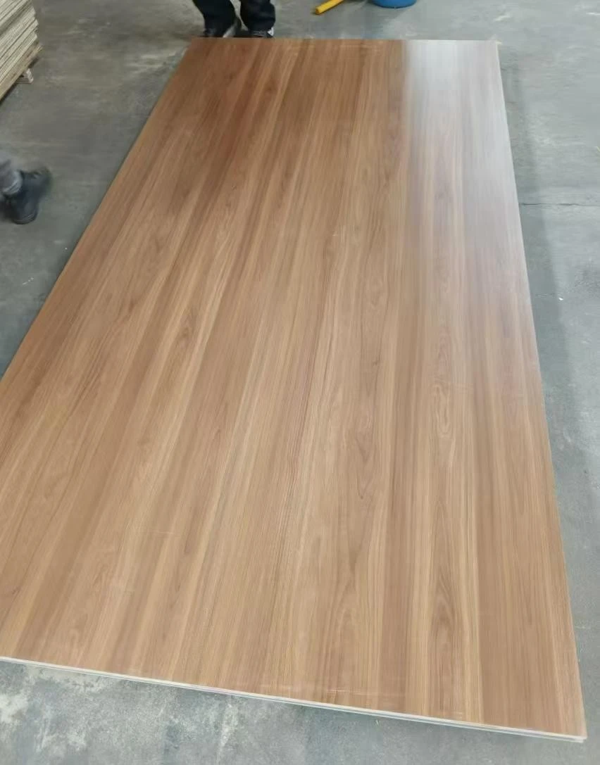 4x8 18mm Laminated Plywood Board