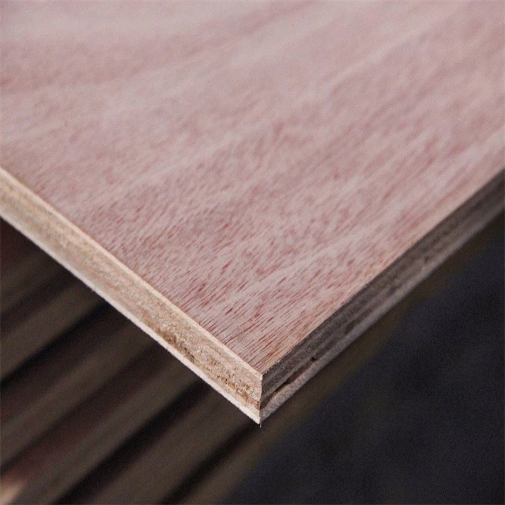 China Cheap Price Commercial Plywood 18MM Plywood