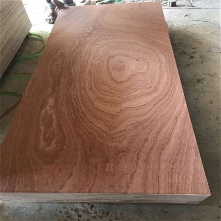 China Cheap Price Commercial Plywood 18MM Plywood