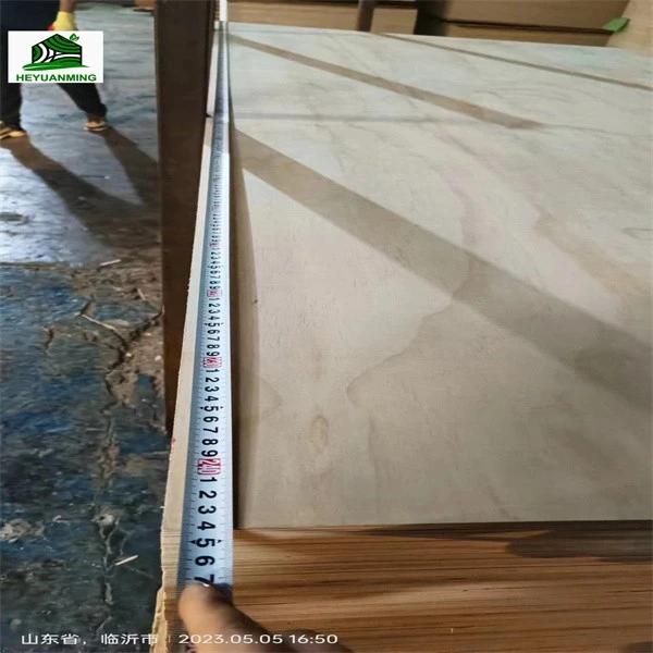 Furniture Use C+/c Grade Radiated Pine Plywood 3mm, 5mm, 12mm, 15mm, 18mm