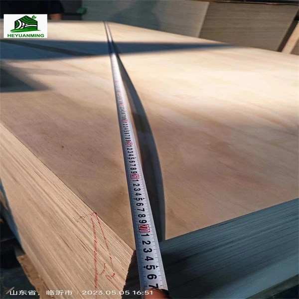 Furniture Use C+/c Grade Radiated Pine Plywood 3mm, 5mm, 12mm, 15mm, 18mm