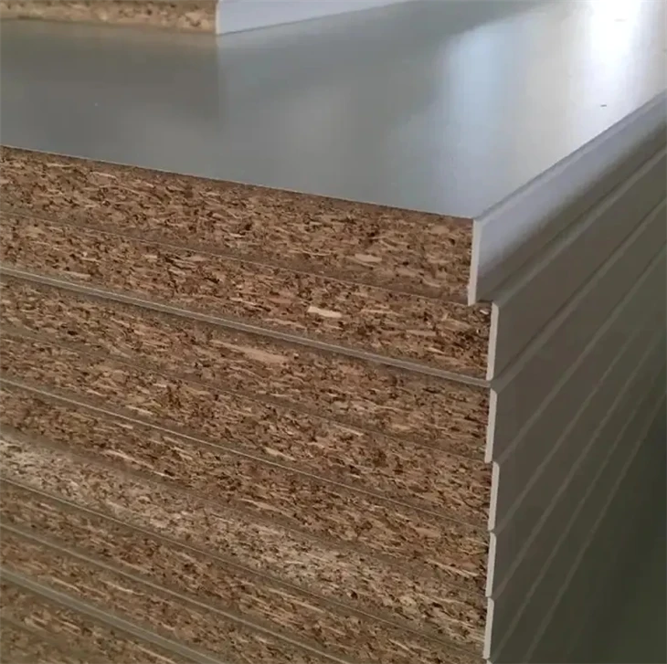 High Glossy White Melamine Laminated Particle Board