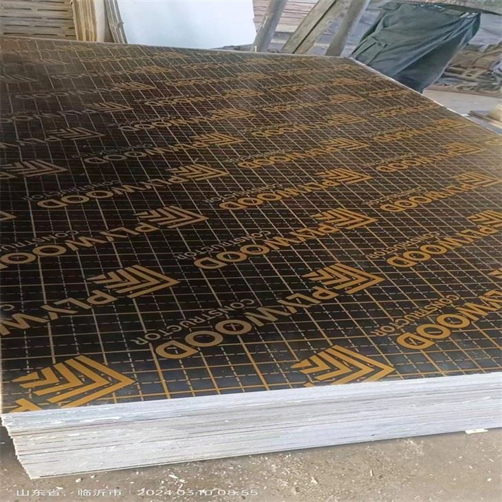 High Quality Cheaper Distributor Of Green Film Faced Plywood For Construction in China