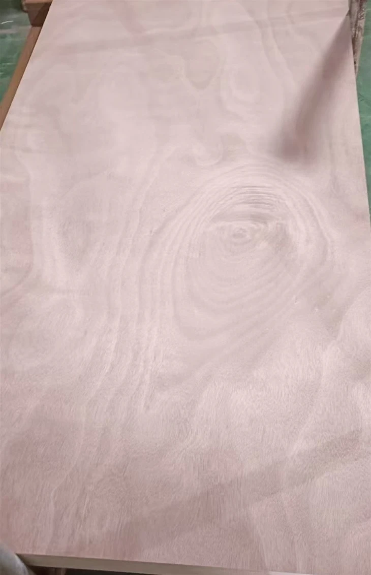 Natural Wood Veneer Plywood For Furniture/Ceiling/Wall Decoration