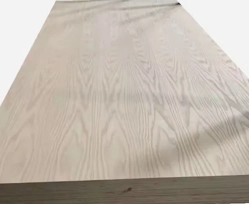 Natural Oak Veneer Plywood For Furniture/Ceiling/Wall Decoration