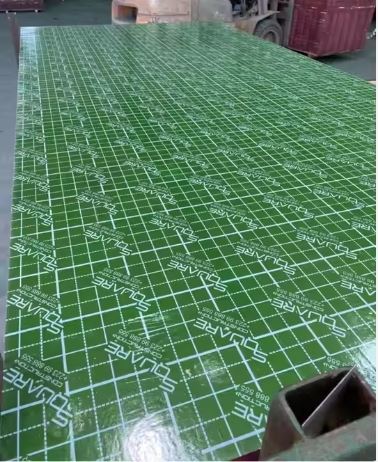 One Hot Press/ Two Hot Press Plastic Shuttering Plywood For Construction Concrete Form Works