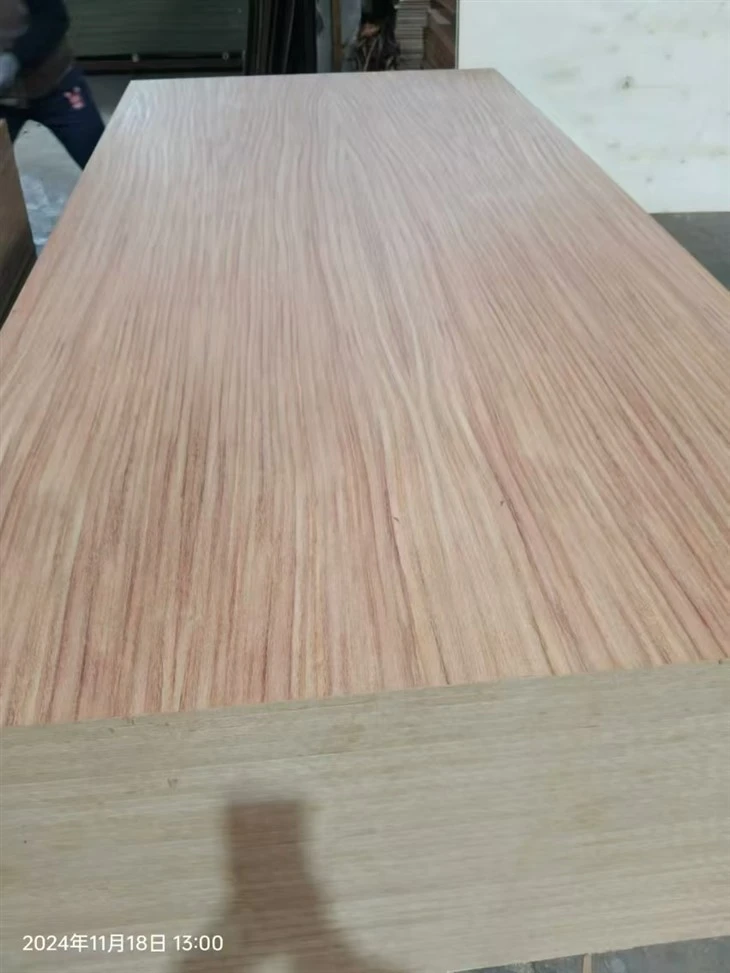 Single Side/ Double Sides Parota MDF Board
