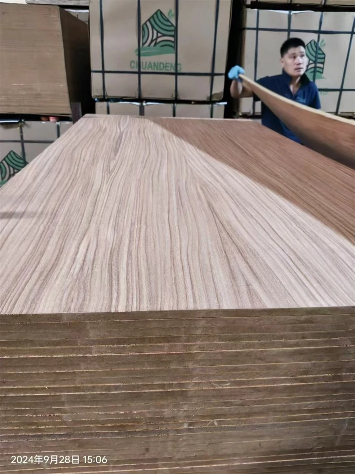Single Side/ Double Sides Parota MDF Board