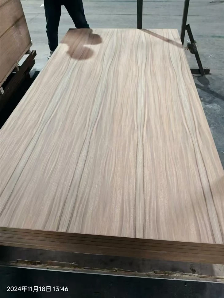 Single Side/ Double Sides Parota MDF Board