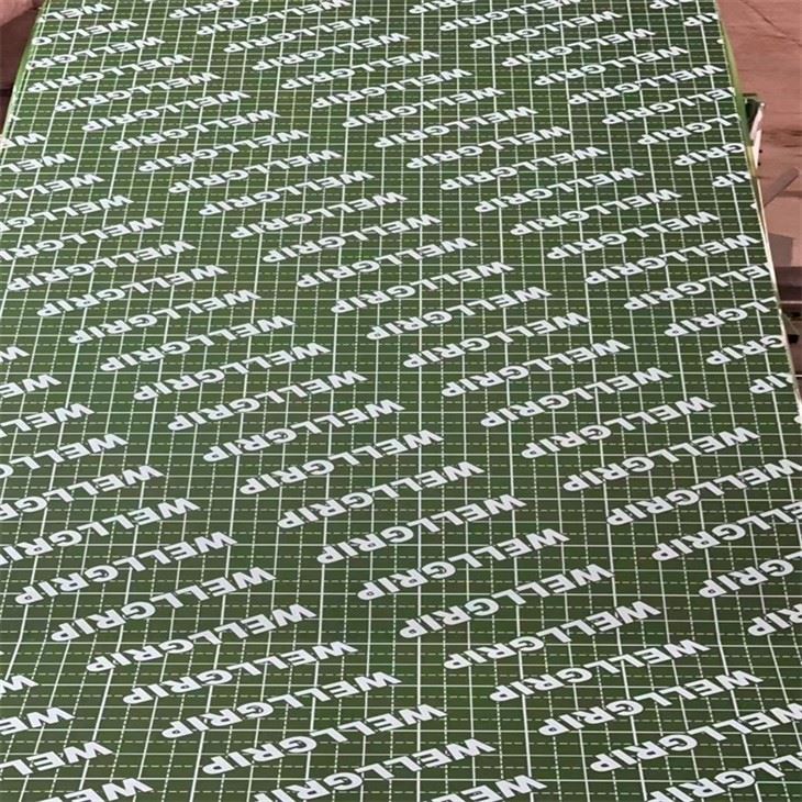 Super Quality Cheaper Distributor Of Green Film Faced Plywood For Construction in China