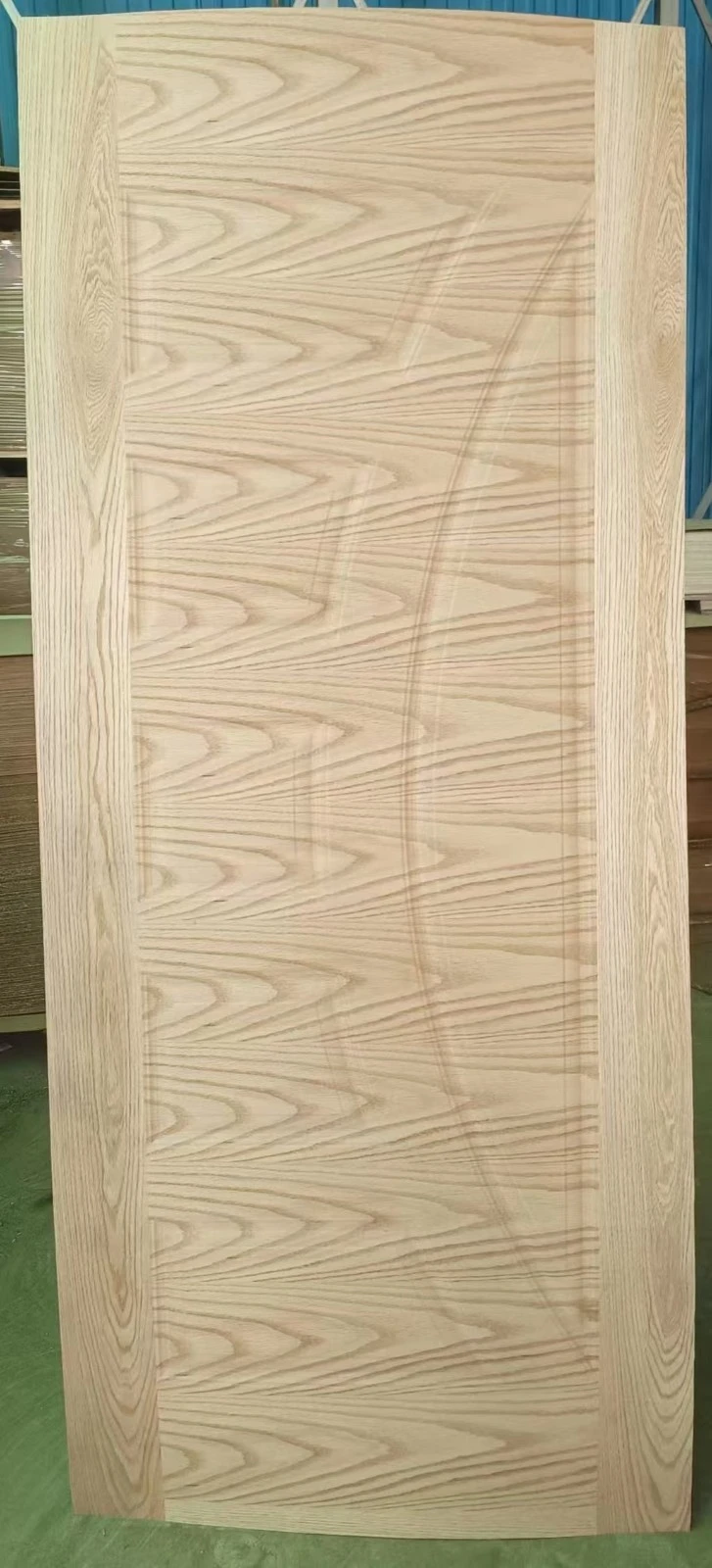 Natural Wood Veneer Primer Molded Mdf Door Skin 2.5mm-4mm